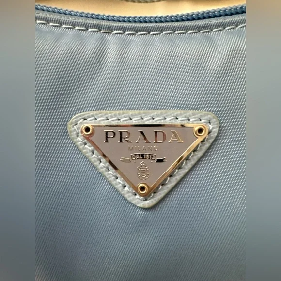 Prada Re-edition - Picture 11 of 16